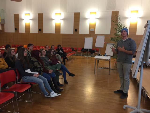Liceo Carducci und Gymnasium Walther von der Vogelweide Bozen - Workshop 27.01.2017
