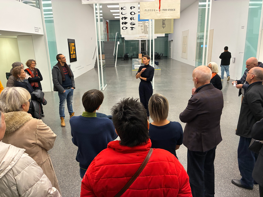 Voluntariat per les llengües - Visita guidata alla mostra "I Am The Last Woman Object" - 18.12.2025